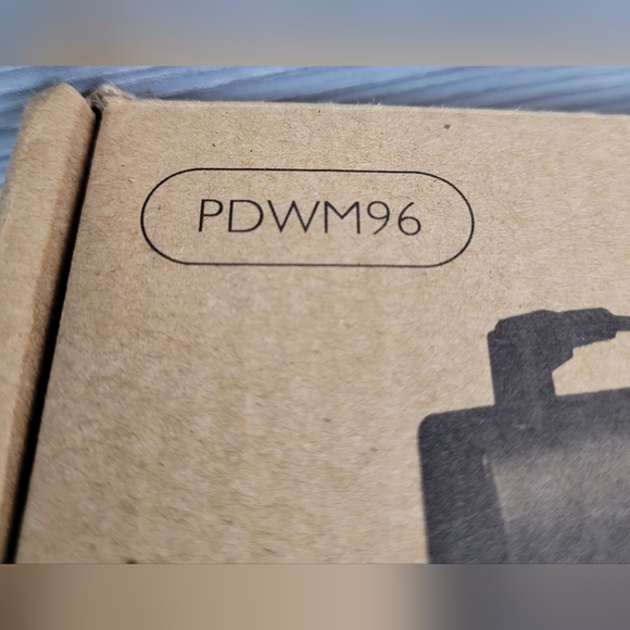 Pyle Lavalier Wireless Microphone System Model: PDWM96 - Picture 12 of 16